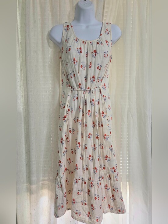 Uniqlo Dresses & Skirts - Uniqlo Cream Midi Dress with Red & Blue Floral Print